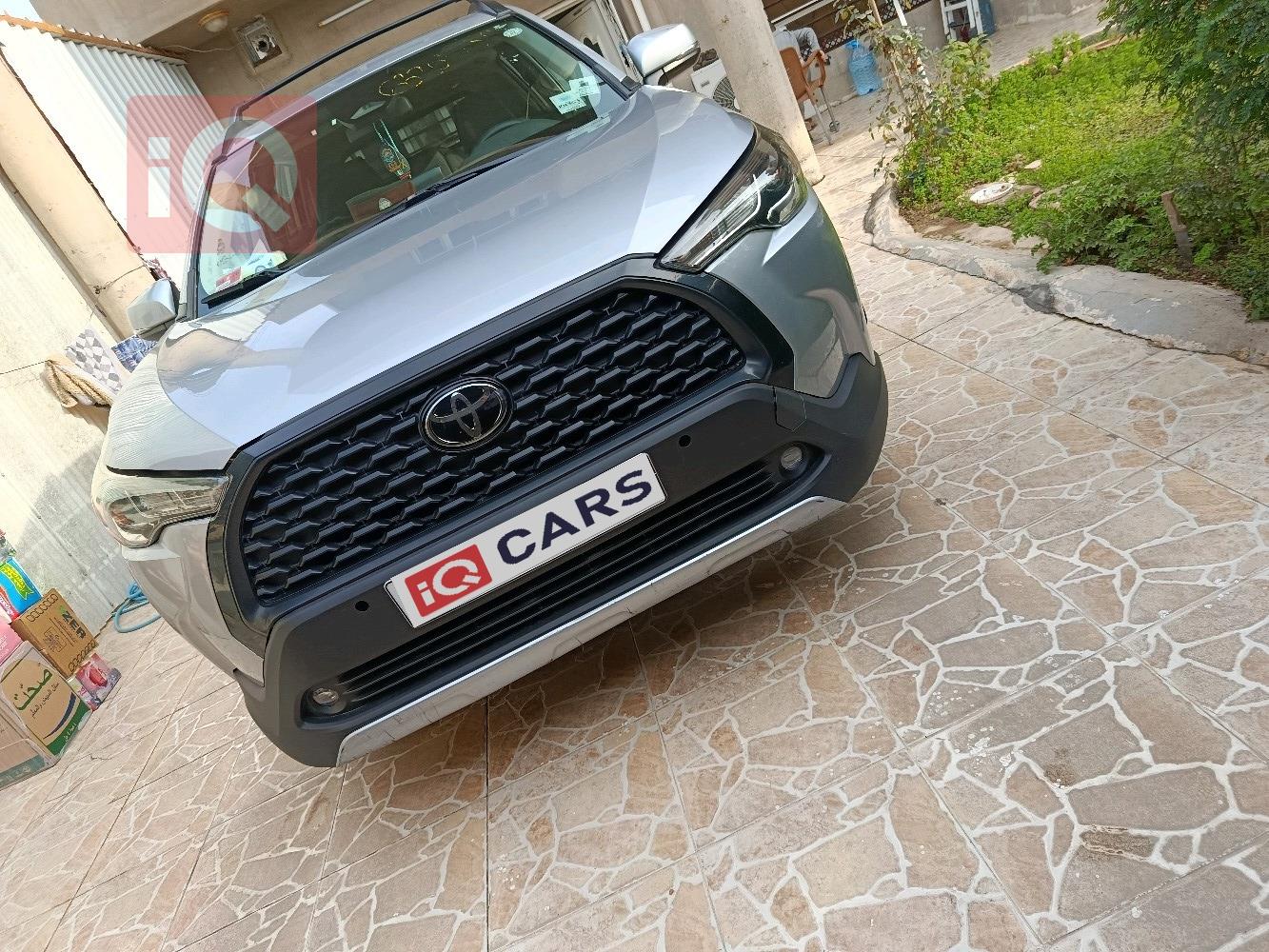 تويوتا كورولا كروس